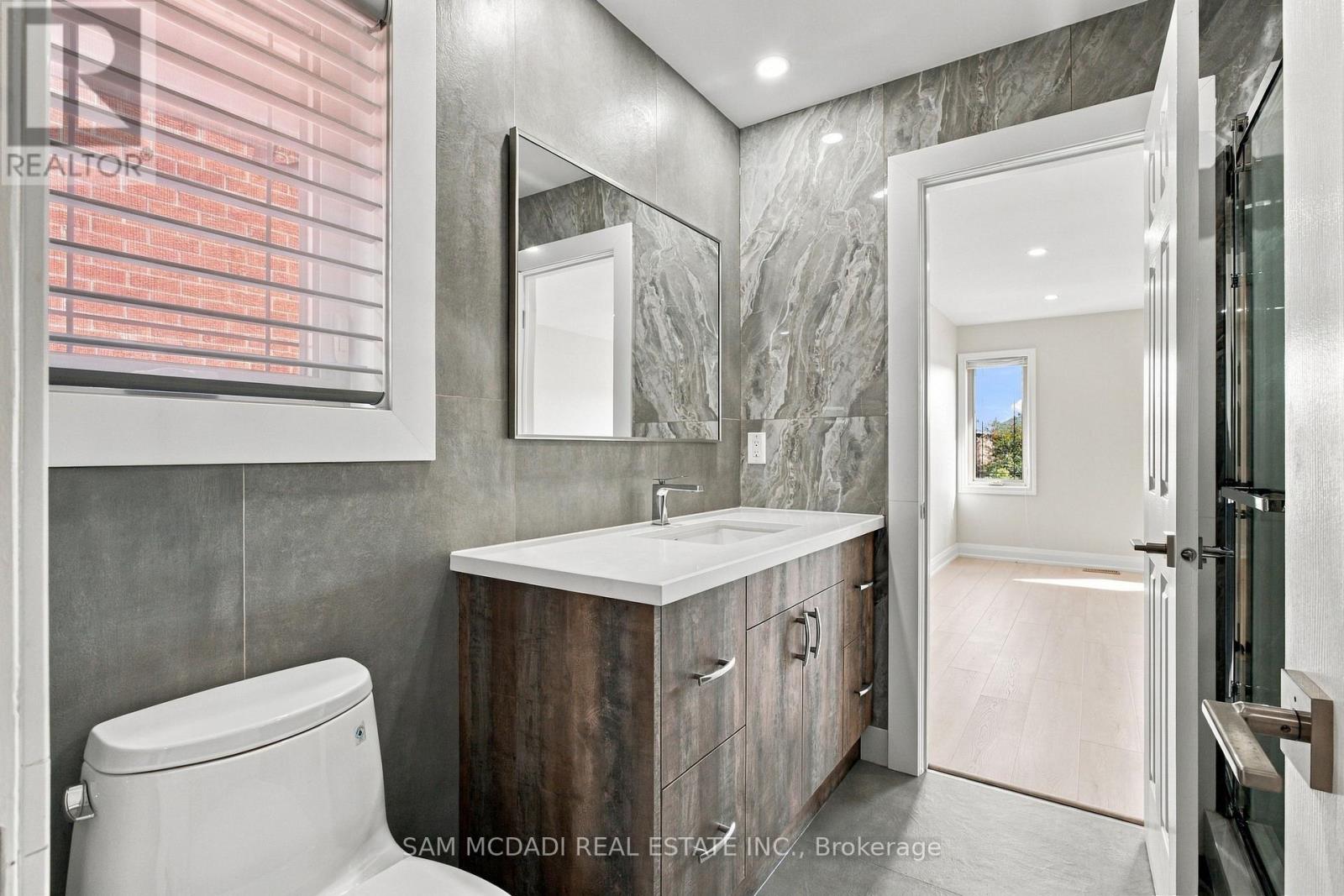5289 Fallingbrook Drive, Mississauga, Ontario  L5V 1N8 - Photo 28 - W13823920