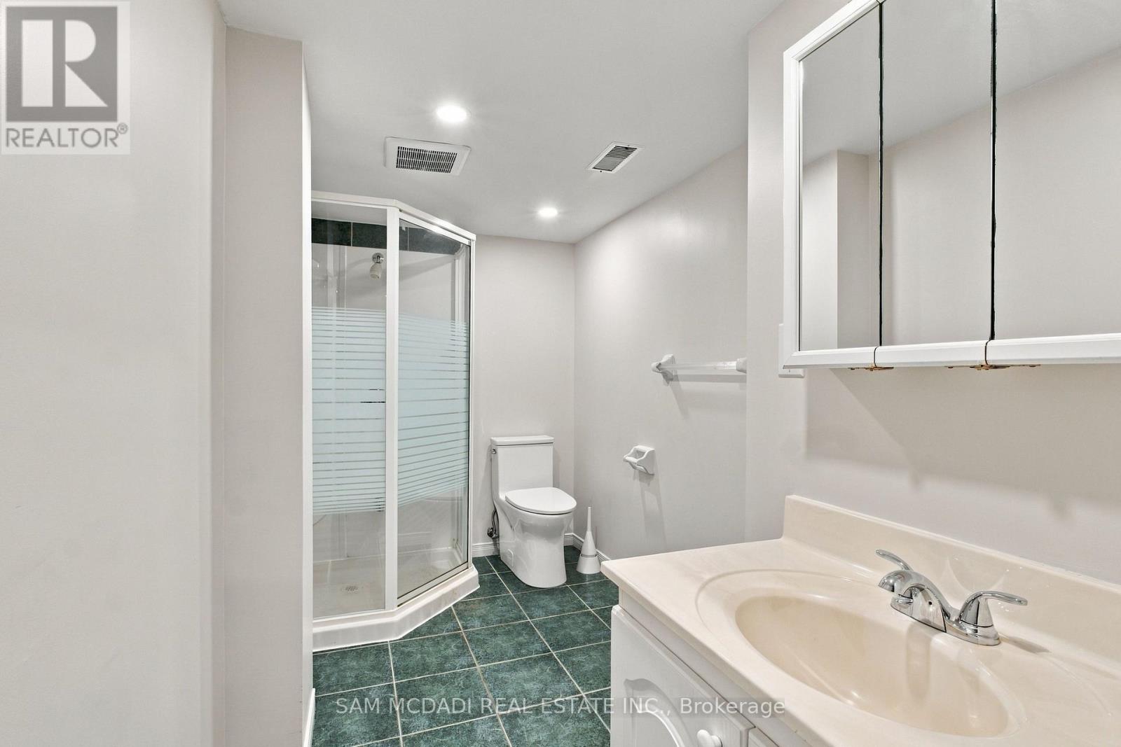 5289 Fallingbrook Drive, Mississauga, Ontario  L5V 1N8 - Photo 44 - W13823920