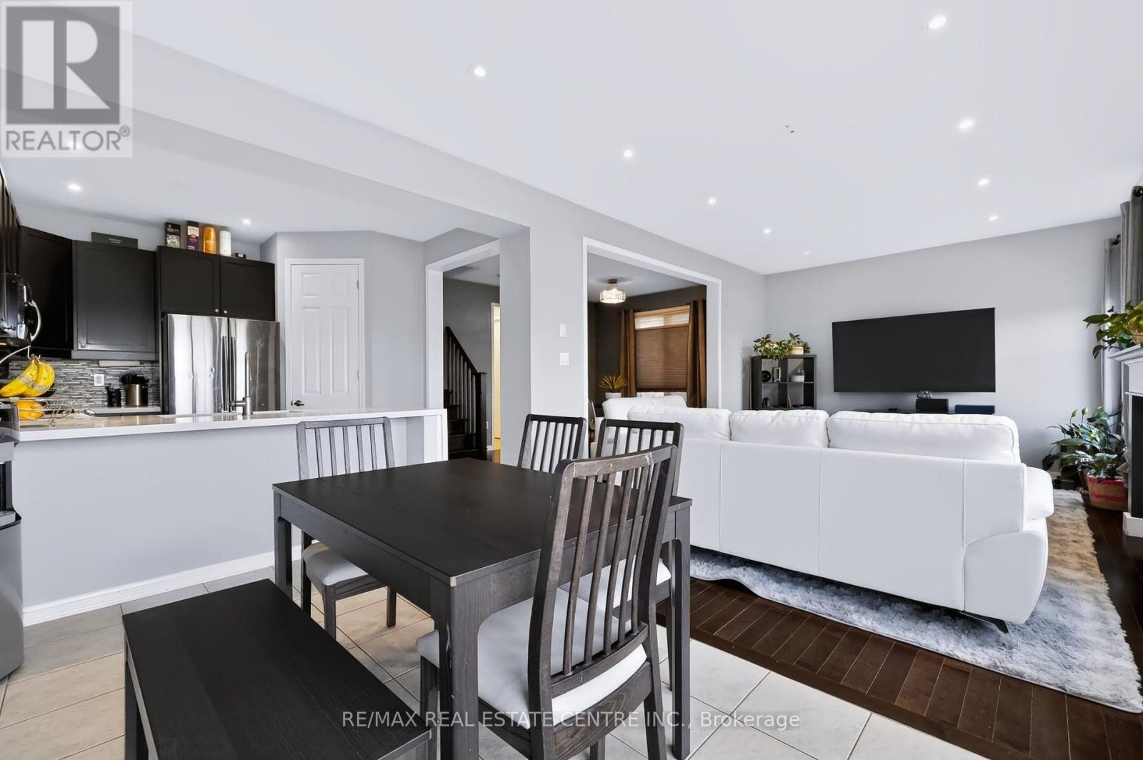 573 Attenborough Terrace, Milton, Ontario  L9T 8H6 - Photo 15 - W13823982