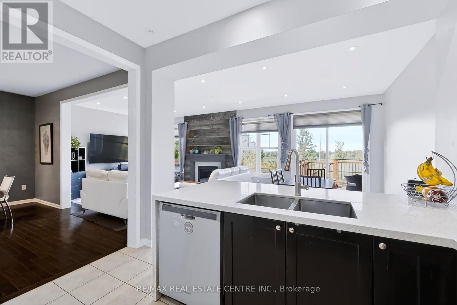 573 Attenborough Terrace, Milton, Ontario  L9T 8H6 - Photo 19 - W13823982