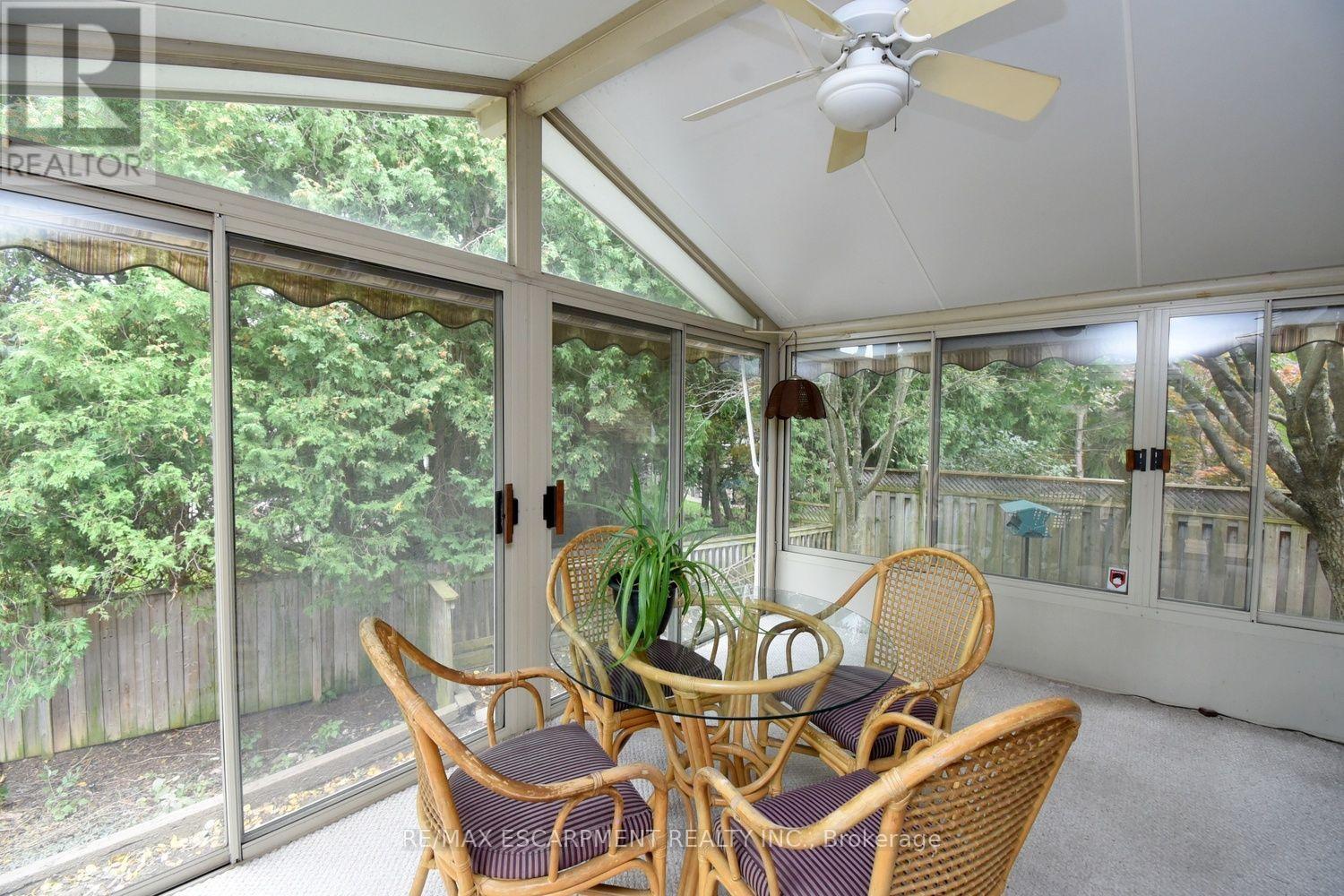 715 Bateman Court, Burlington, Ontario  L7T 4K5 - Photo 21 - W13824108