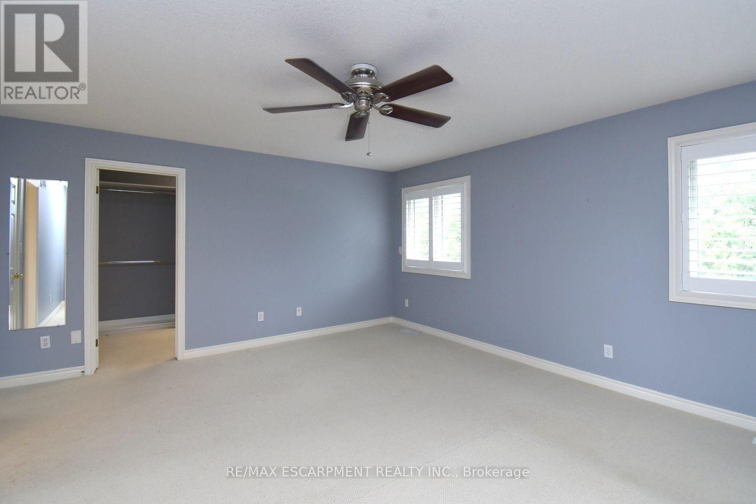 715 Bateman Court, Burlington, Ontario  L7T 4K5 - Photo 25 - W13824108