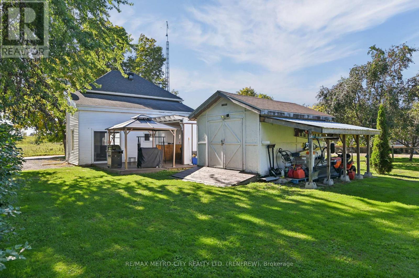 2328 Kerr Line, Whitewater Region, Ontario  K0J 1V0 - Photo 25 - X13823932