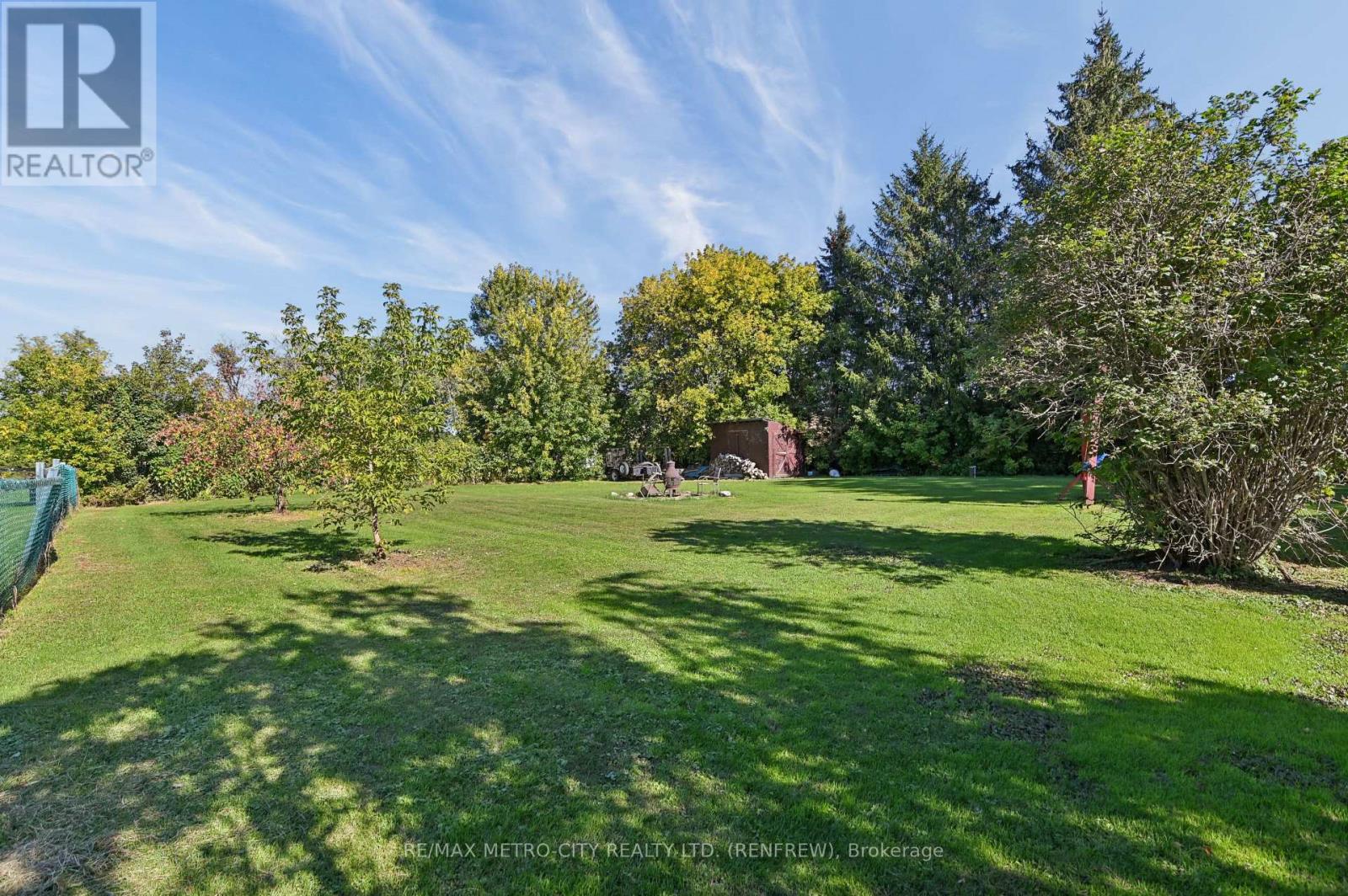 2328 Kerr Line, Whitewater Region, Ontario  K0J 1V0 - Photo 30 - X13823932