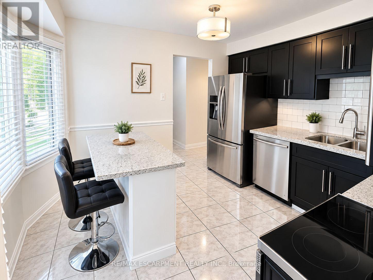 38 - 38 Elora Drive, Hamilton, Ontario  L9C 7L5 - Photo 6 - X13769158