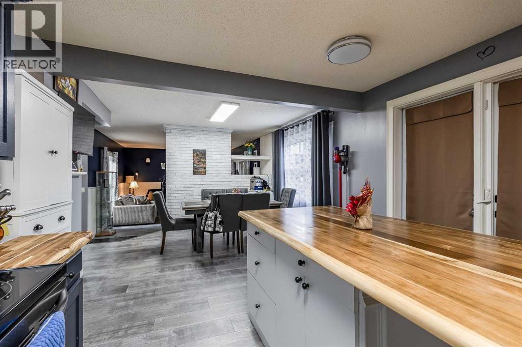 76 Cypress Way Se, Medicine Hat, Alberta  T1B 1G8 - Photo 16 - A2345474