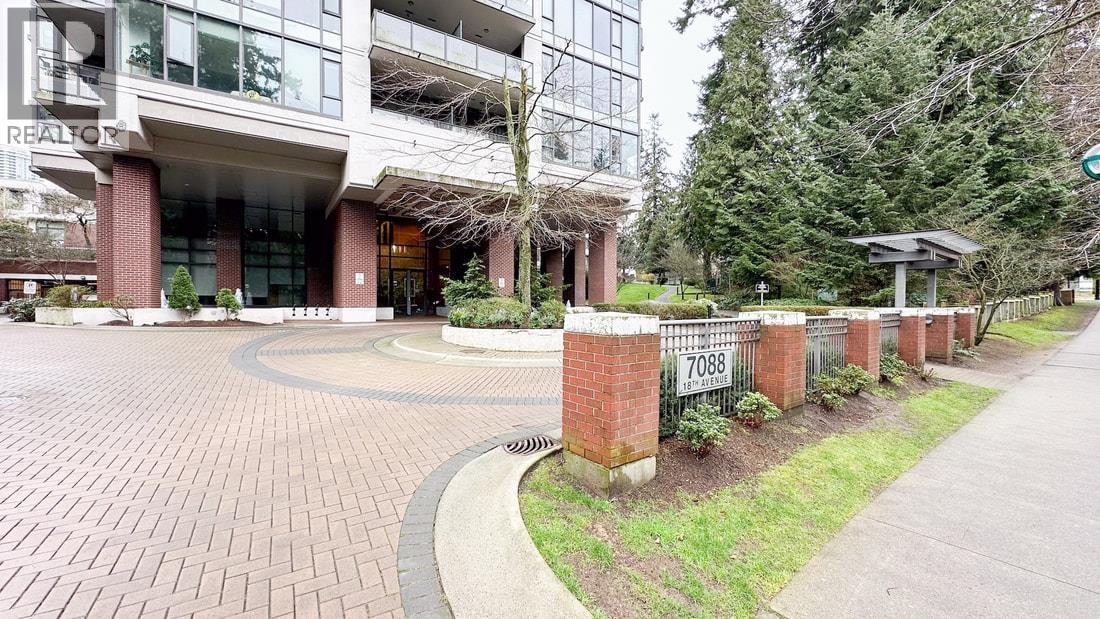909 7088 18th Avenue, Burnaby, British Columbia  V3N 0A2 - Photo 3 - R3167720