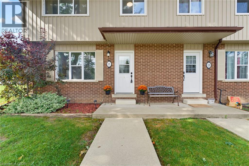 15 Seneca Street S, Cayuga, Ontario  N0A 1E0 - Photo 2 - 40866144