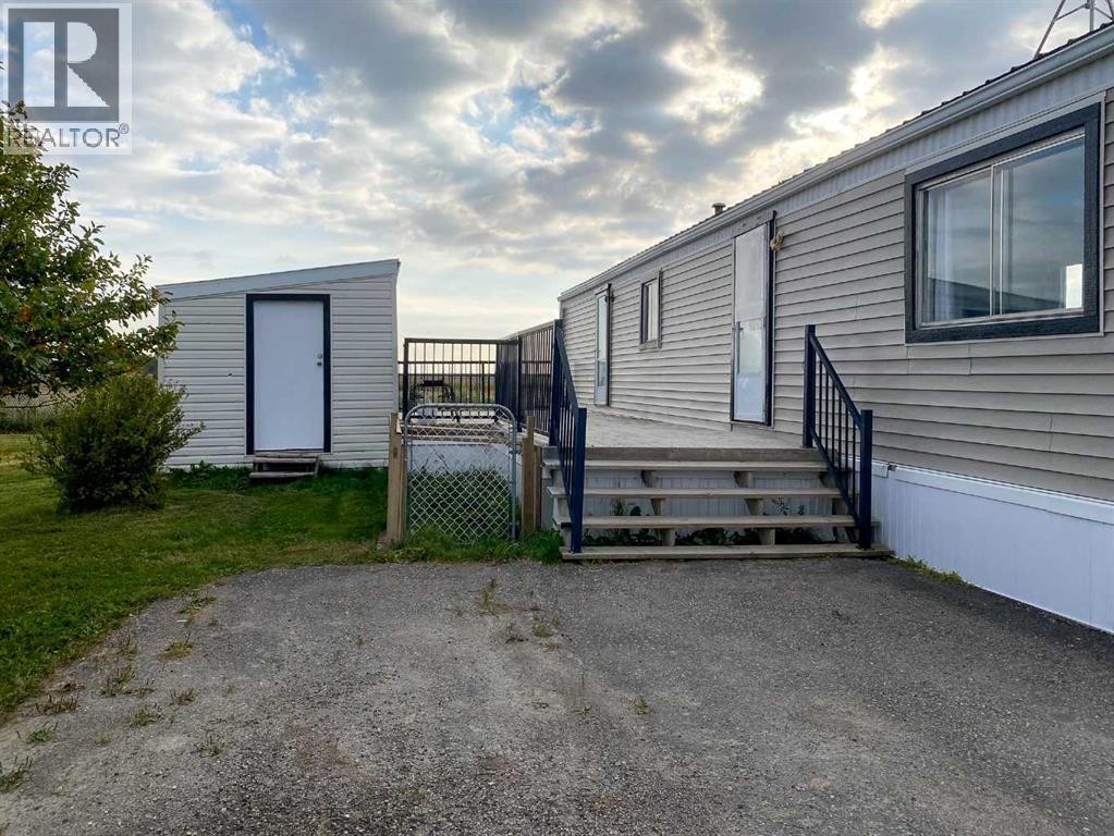 3203 50 Avenue, Olds, Alberta  T4H 1A5 - Photo 6 - A2345228