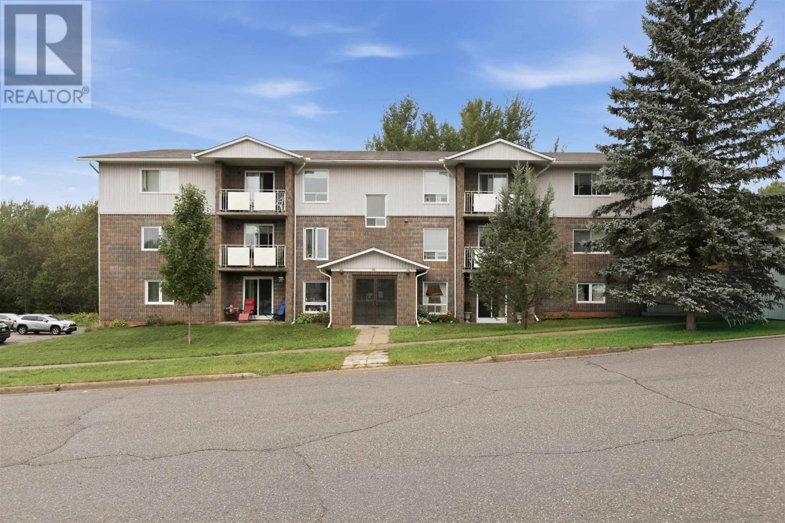102-206 Breton Rd, Sault Ste. Marie, Ontario P6B 1B1 - Photo 1 - SM262517