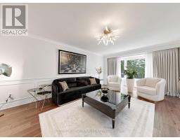 48 PETCH CRESCENT, Aurora, Ontario