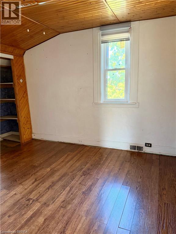 112 Arthur Street, Brantford, Ontario  N3S 3J4 - Photo 7 - 40866052