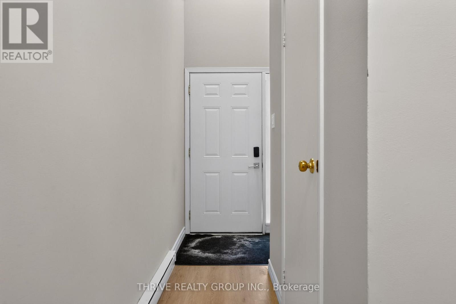 36 - 40 Summit Avenue, London North, Ontario  N6H 4S3 - Photo 3 - X13824274