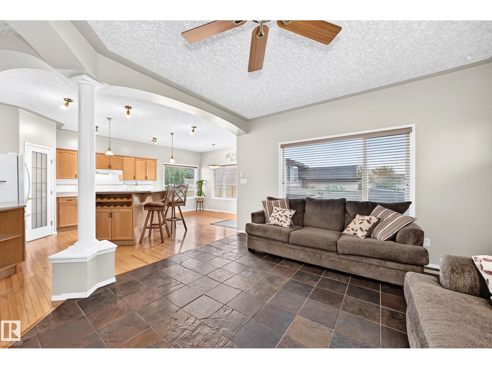 265 Dunvegan Rd Nw, Edmonton, Alberta  T5L 5E5 - Photo 12 - E4510179