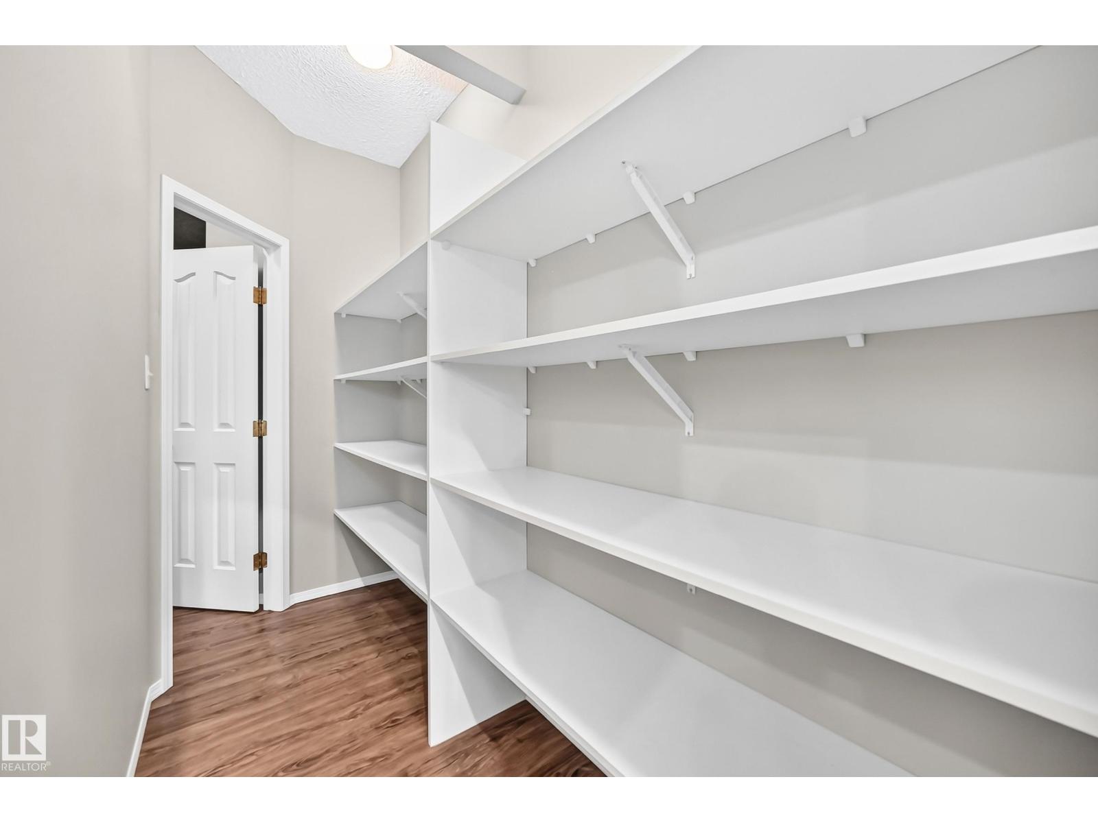 265 Dunvegan Rd Nw, Edmonton, Alberta  T5L 5E5 - Photo 16 - E4510179