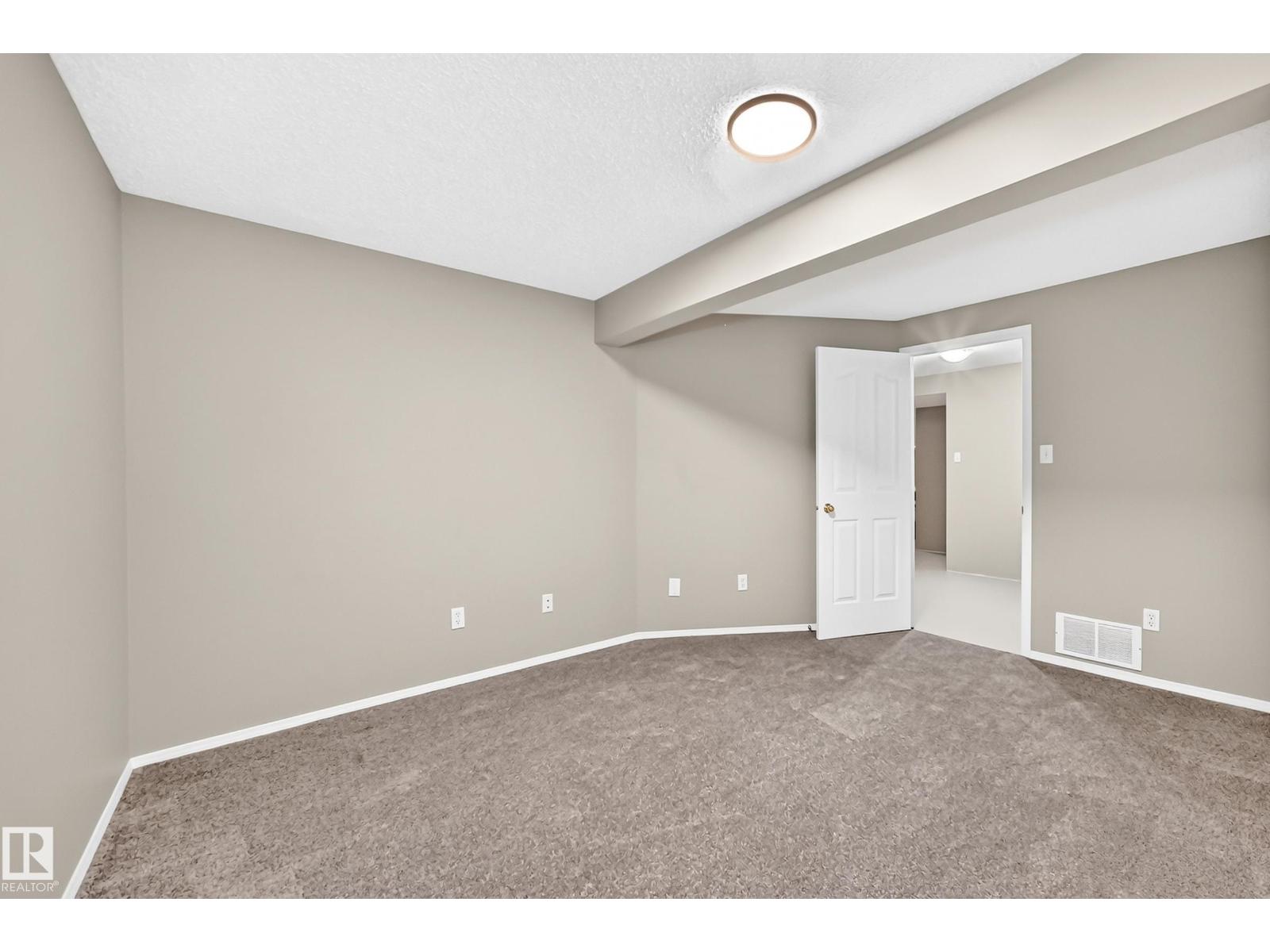 265 Dunvegan Rd Nw, Edmonton, Alberta  T5L 5E5 - Photo 35 - E4510179