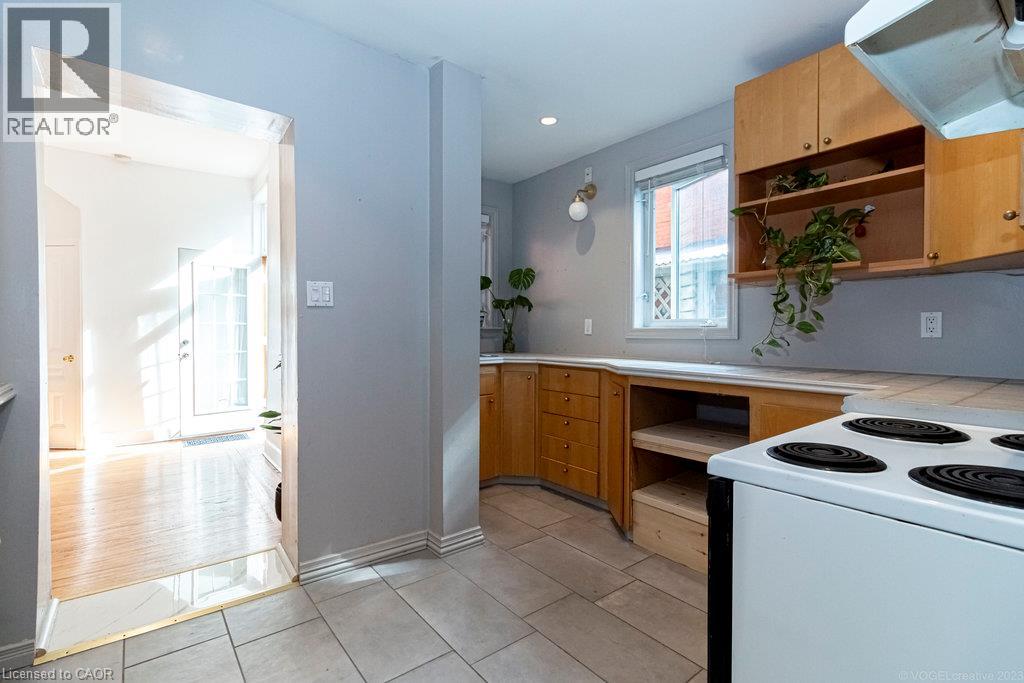 270 Queen Street S Unit# 1, Hamilton, Ontario  L8P 3T3 - Photo 8 - 40861964