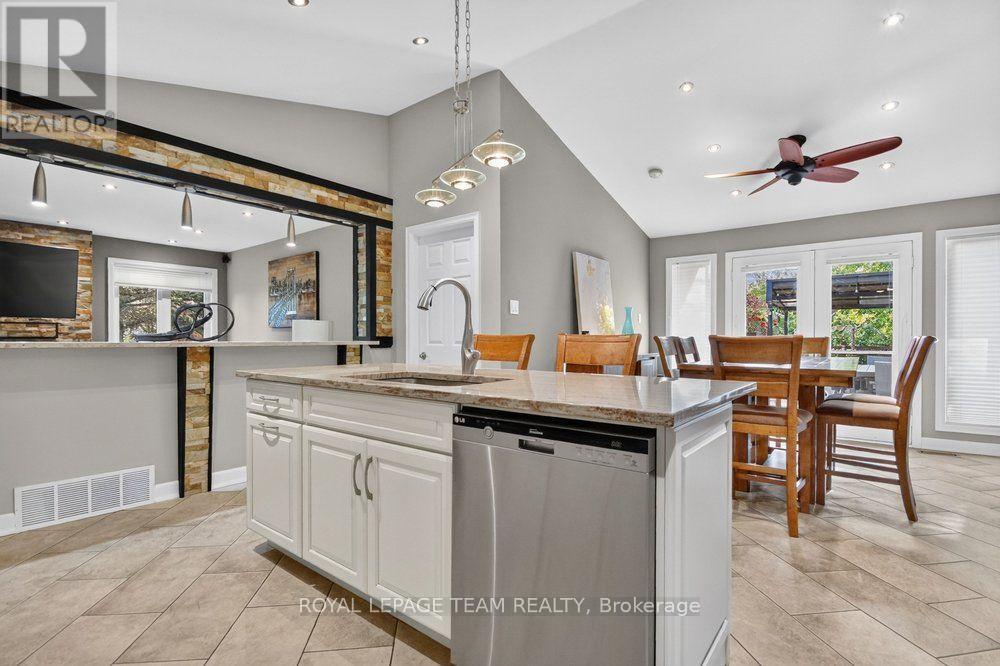5668 Mahogony Harbour Lane, Ottawa, Ontario  K4M 1K9 - Photo 14 - X13824228