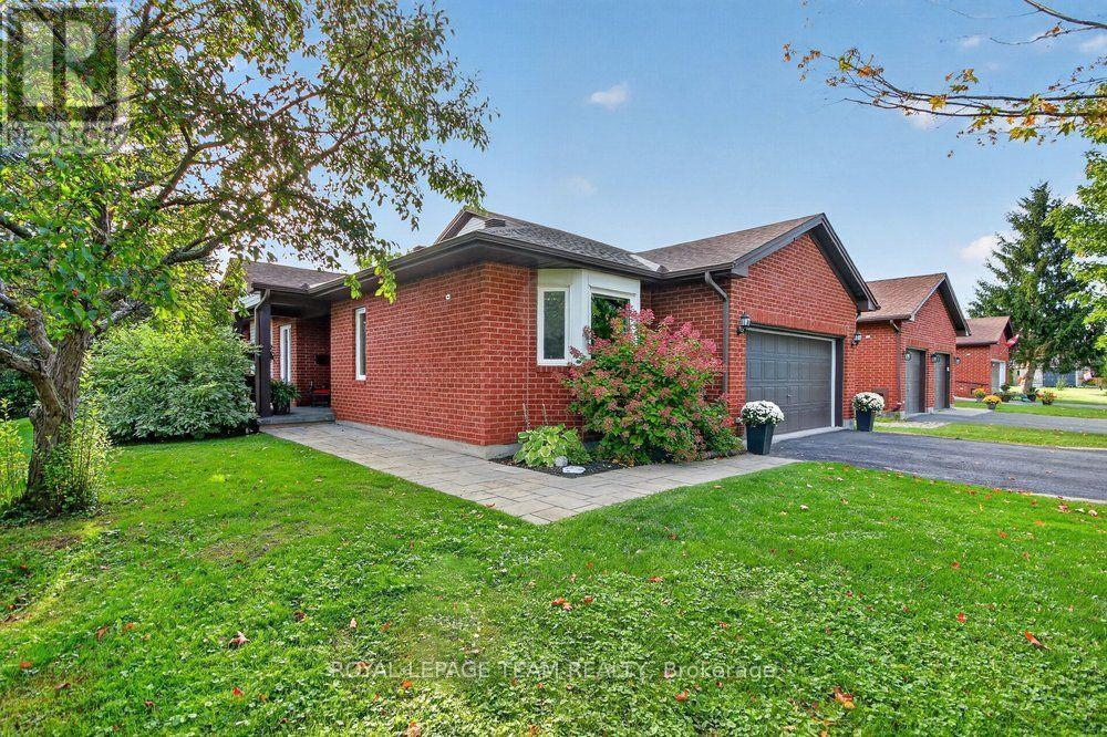 5668 Mahogony Harbour Lane, Ottawa, Ontario  K4M 1K9 - Photo 4 - X13824228