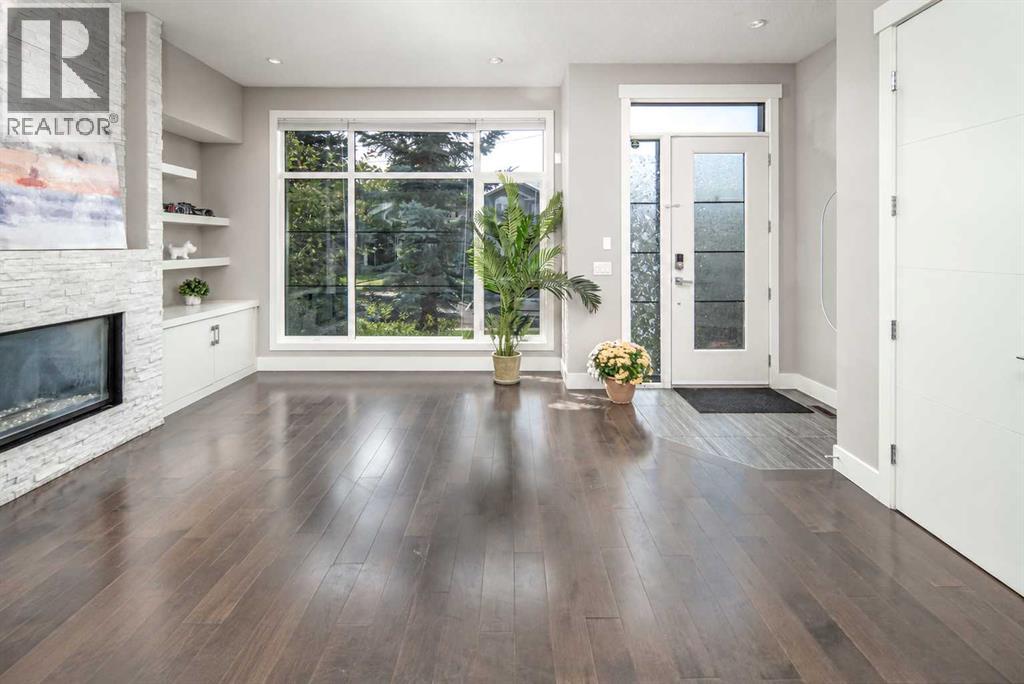 464 29 Avenue NW, Calgary, Alberta  T2M 4W4 - Photo 7 - A2346445