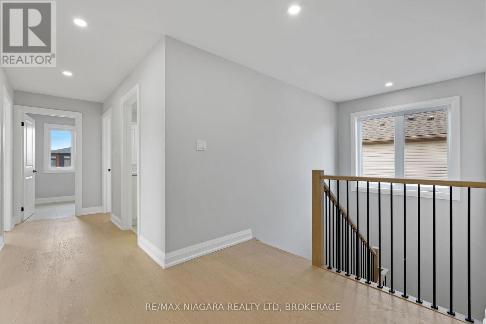 6136 Curlin Crescent, Niagara Falls (Forestview), Ontario  L2H 3W8 - Photo 16 - X13824234