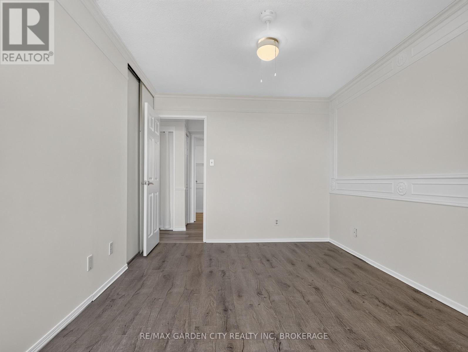 1107 - 7 Gale Crescent, St. Catharines (E. Chester), Ontario  L2R 7M8 - Photo 14 - X13824238