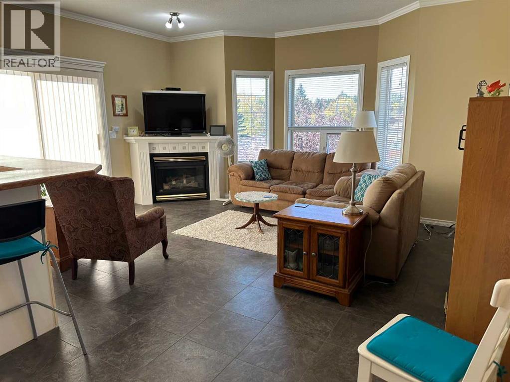 303, 1902 23 Street, Didsbury, Alberta  T0M 0W0 - Photo 11 - A2347146