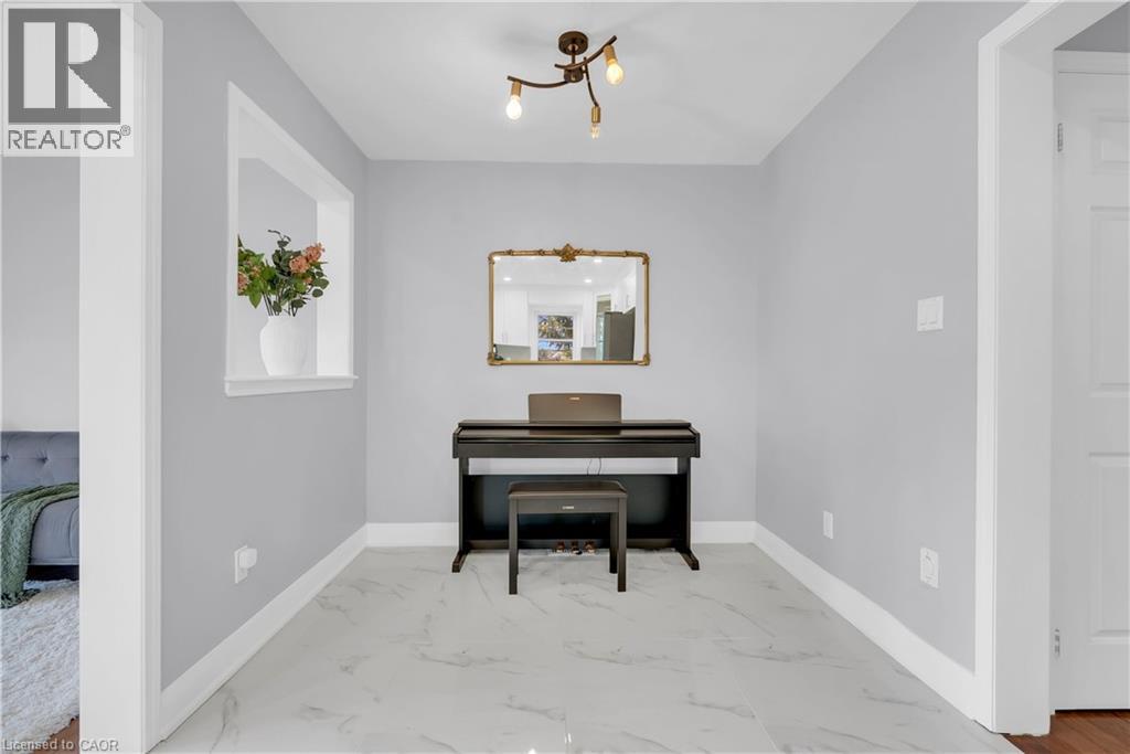 2435 Coho Way, Oakville, Ontario  L6M 0G7 - Photo 19 - 40866288