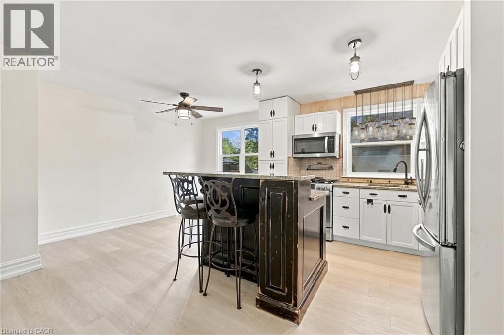 433 Belvenia Road, Burlington, Ontario  L7L 1T2 - Photo 3 - 40865990