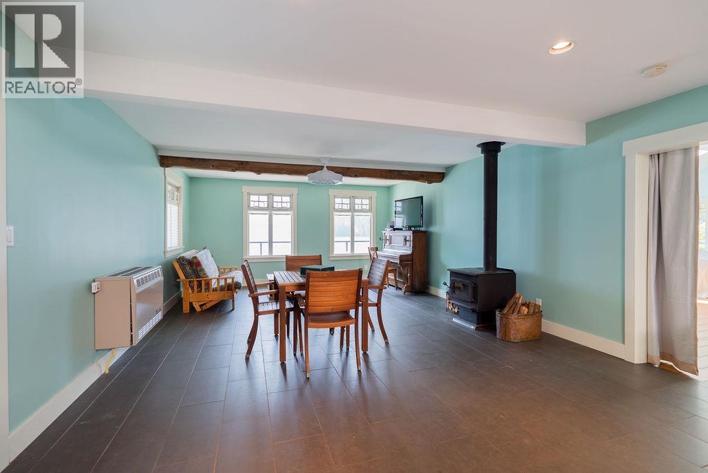 29 E Croker Island, North Vancouver, British Columbia  V0V 0V0 - Photo 14 - R3149933