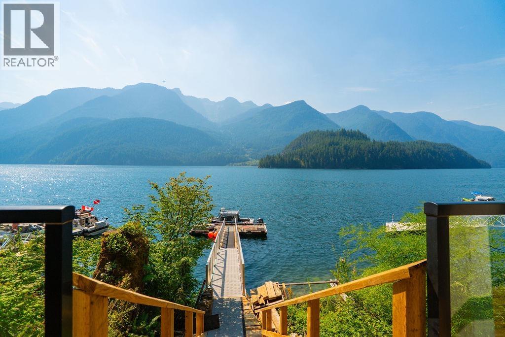 29 E Croker Island, North Vancouver, British Columbia  V0V 0V0 - Photo 28 - R3149933