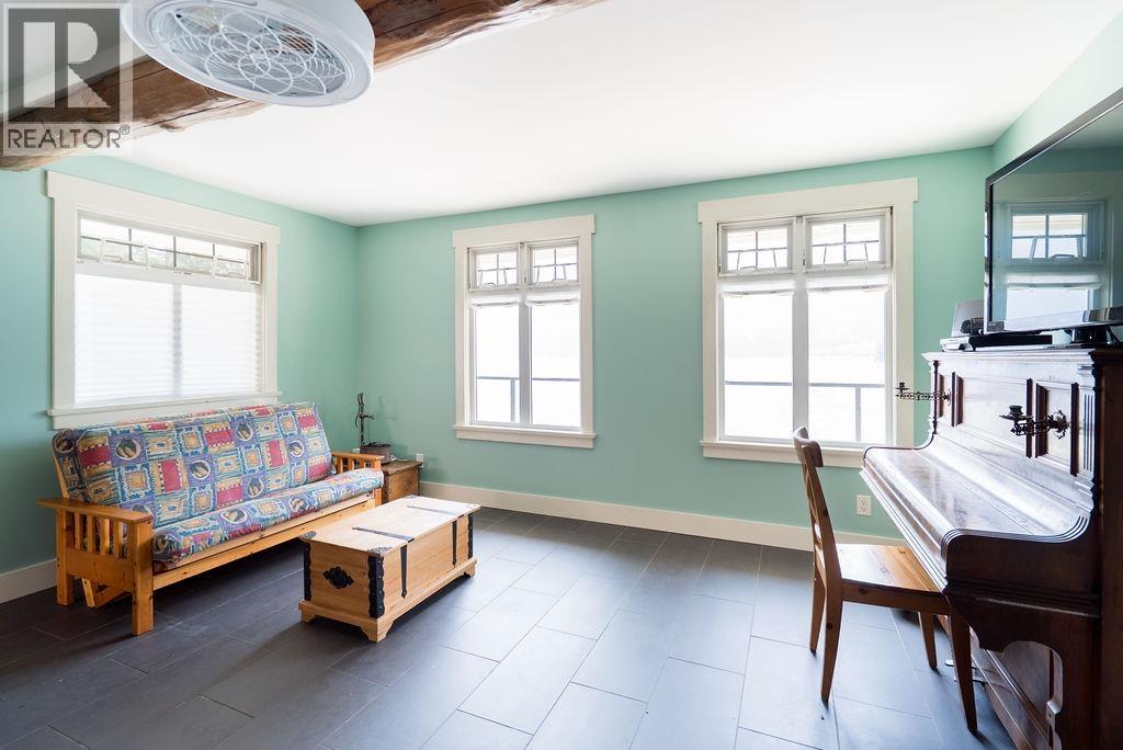 29 E Croker Island, North Vancouver, British Columbia  V0V 0V0 - Photo 15 - R3149933