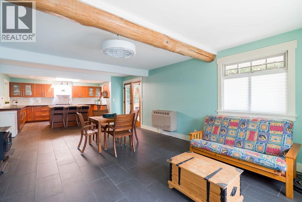 29 E Croker Island, North Vancouver, British Columbia  V0V 0V0 - Photo 16 - R3149933