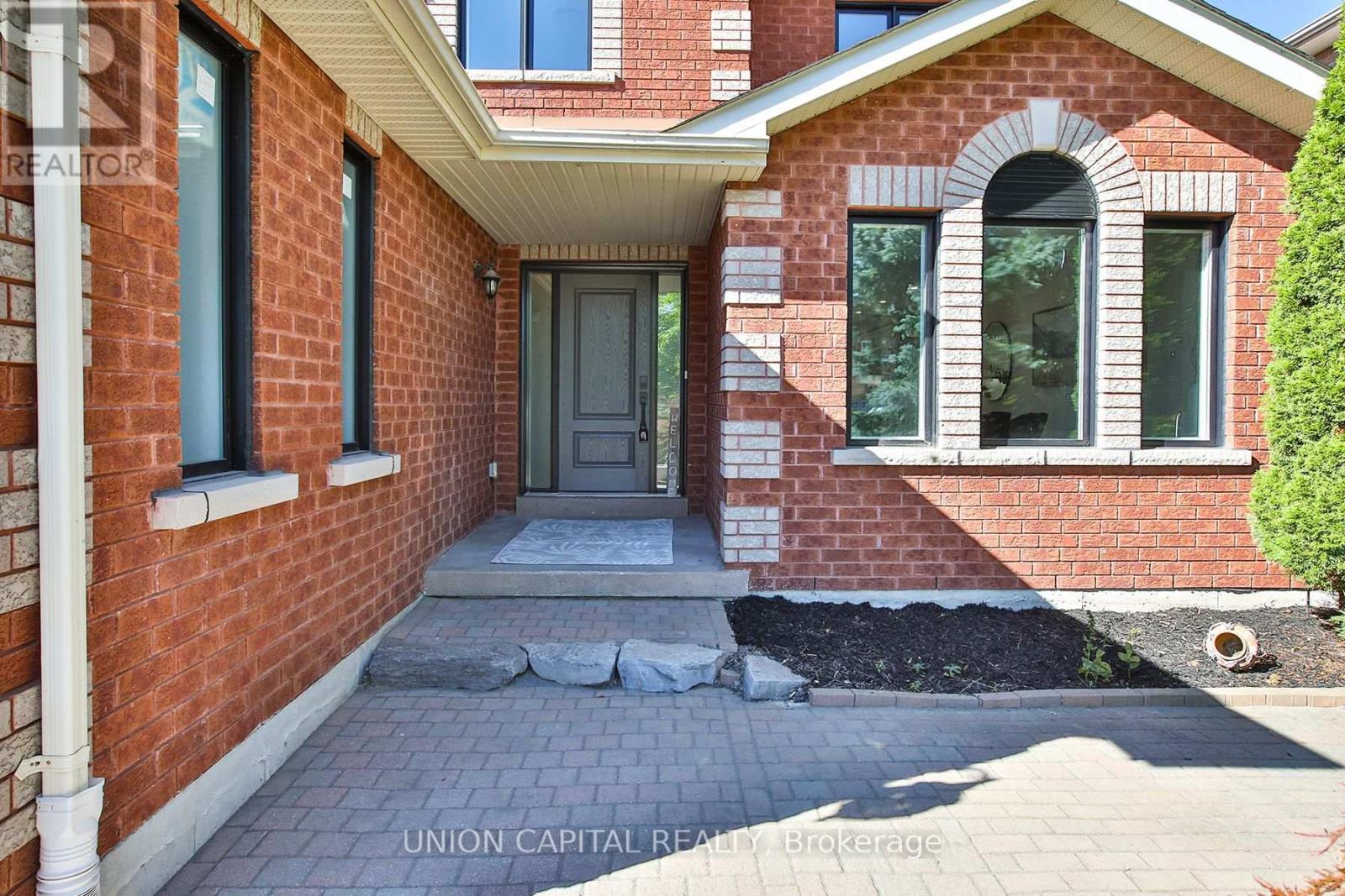 42 Bambi Crescent, Georgina (Keswick South), Ontario  L4P 4C6 - Photo 3 - N13824152