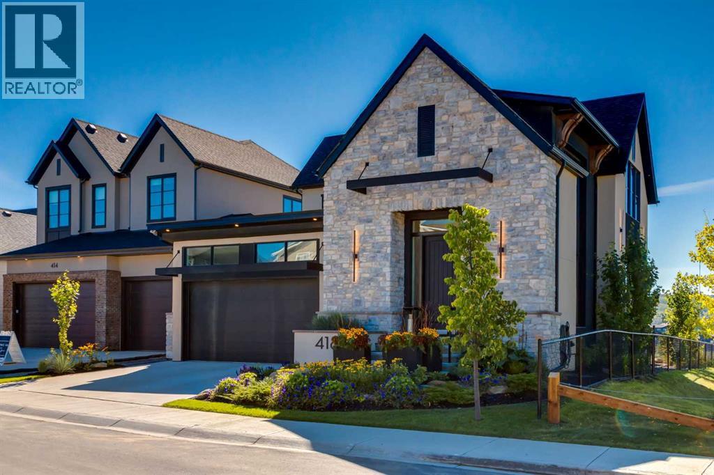 418 Crimson Ridge Place NW, Calgary, Alberta  T3L 0K8 - Photo 2 - A2346494