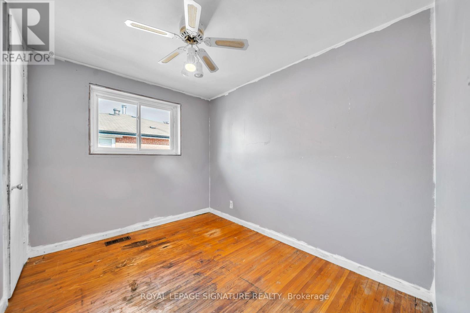 832 Zator Avenue, Pickering, Ontario  L1W 1Y1 - Photo 15 - E13819394