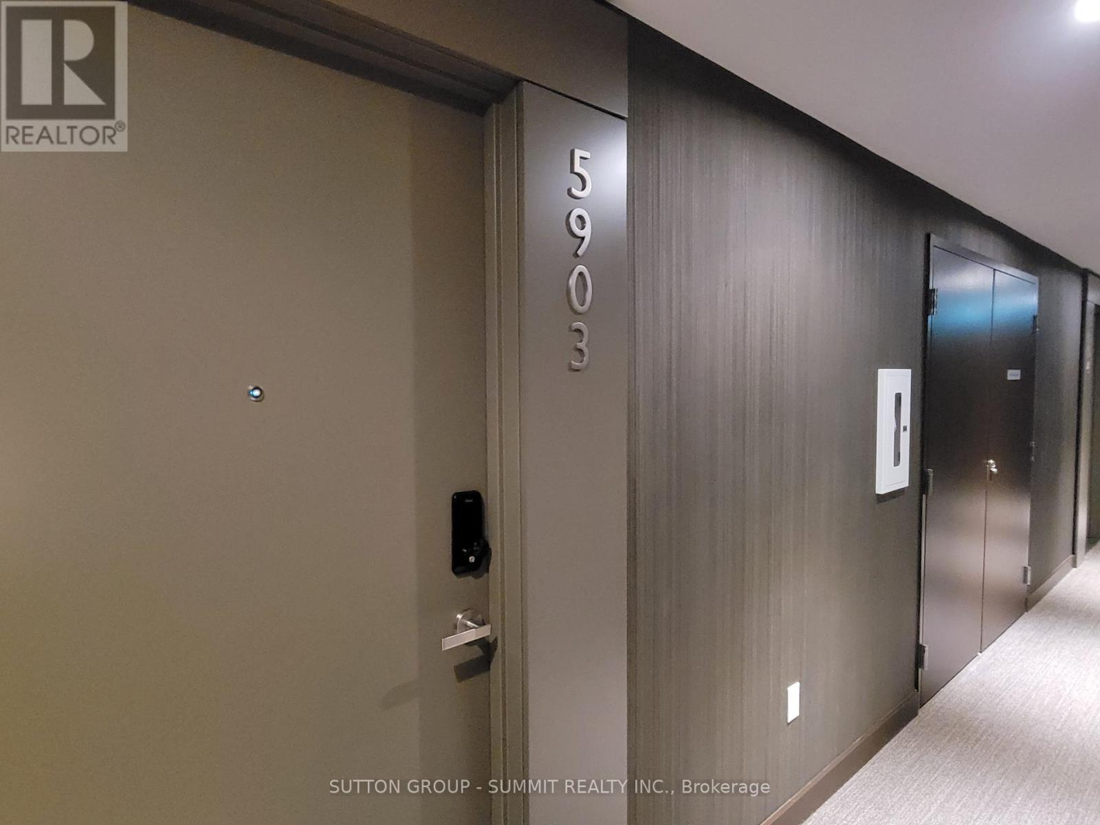 5903 - 448 Burnhamthorpe Road W, Mississauga, Ontario  L5B 0R4 - Photo 14 - W13823196