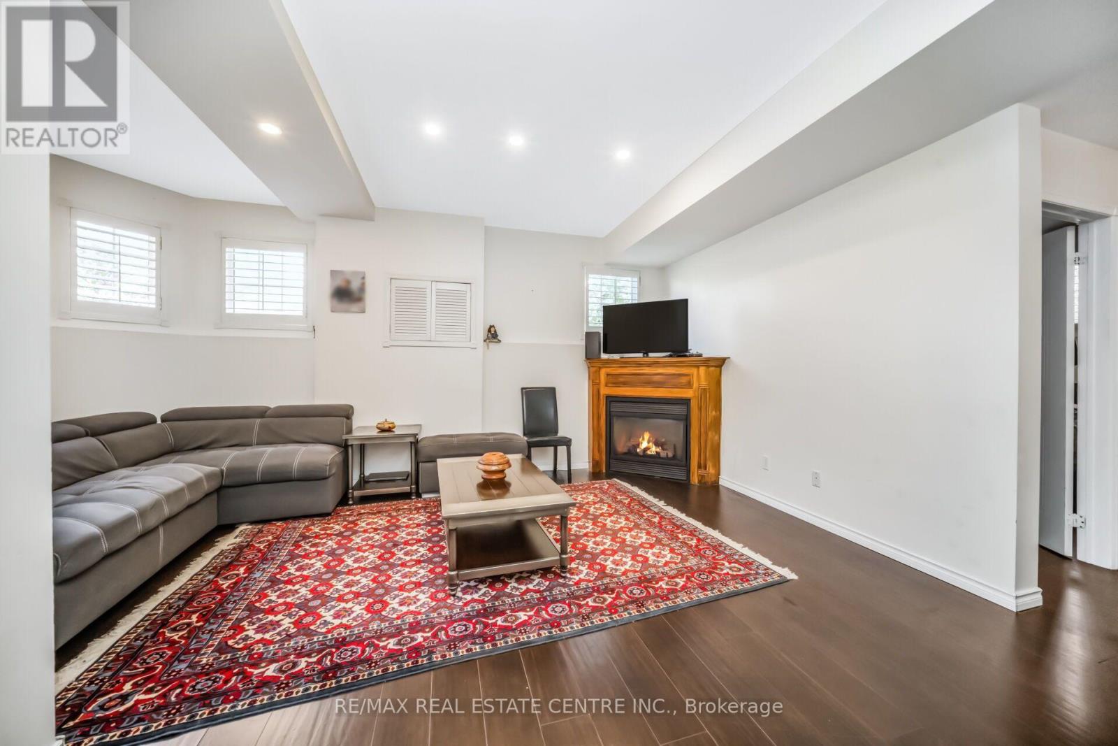 7349 Zinnia Place, Mississauga (Meadowvale Village), Ontario  L5W 1K6 - Photo 25 - W13824182