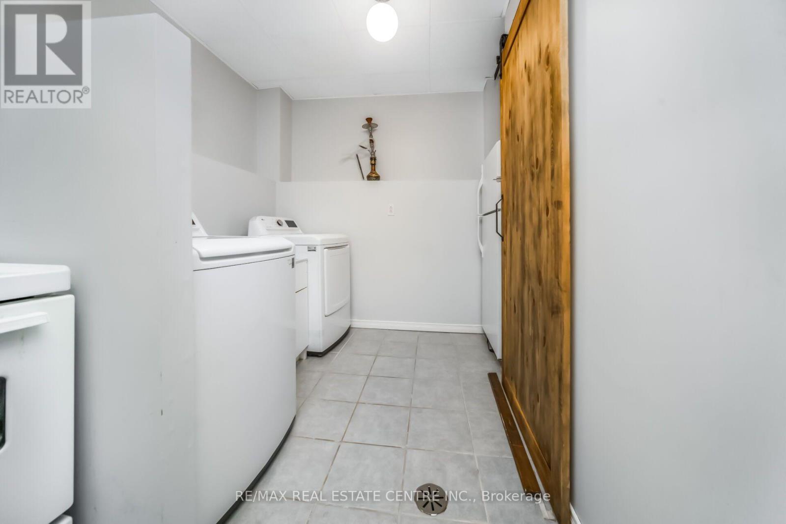 7349 Zinnia Place, Mississauga (Meadowvale Village), Ontario  L5W 1K6 - Photo 34 - W13824182