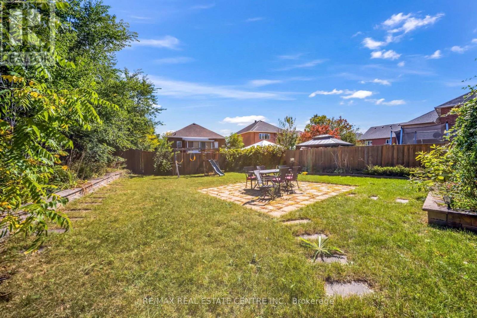 7349 Zinnia Place, Mississauga (Meadowvale Village), Ontario  L5W 1K6 - Photo 41 - W13824182