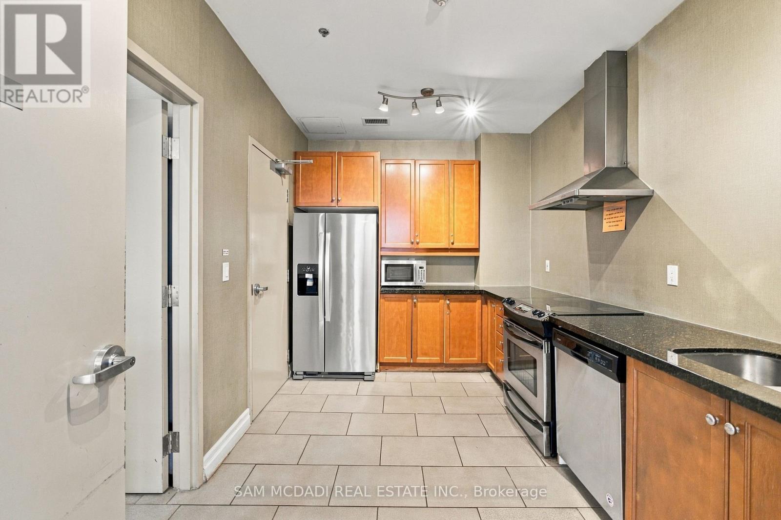 103 - 2087 Lake Shore Boulevard W, Toronto (Mimico), Ontario  M8V 4G3 - Photo 24 - W13824262