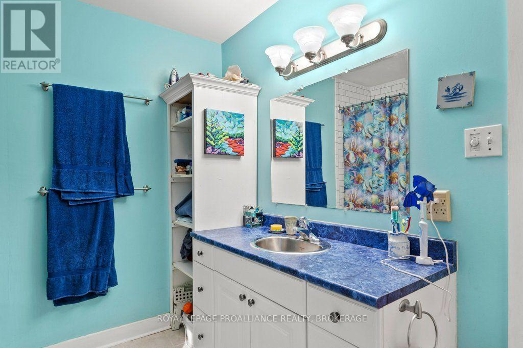 236 Frontenac Street, Kingston, Ontario  K7L 3S6 - Photo 18 - X13824054