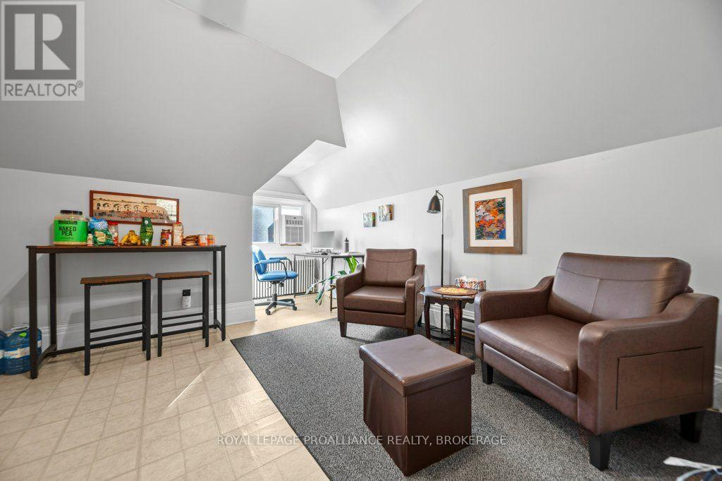 236 Frontenac Street, Kingston, Ontario  K7L 3S6 - Photo 22 - X13824054