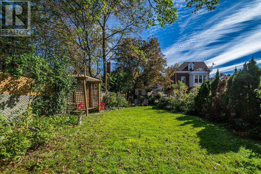 236 Frontenac Street, Kingston, Ontario  K7L 3S6 - Photo 41 - X13824054