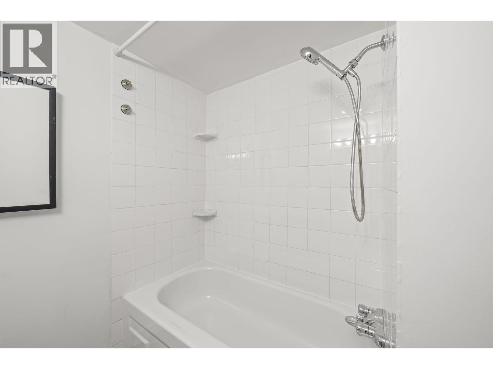 1504 3771 Bartlett Court, Burnaby, British Columbia  V3J 7G8 - Photo 18 - R3168237