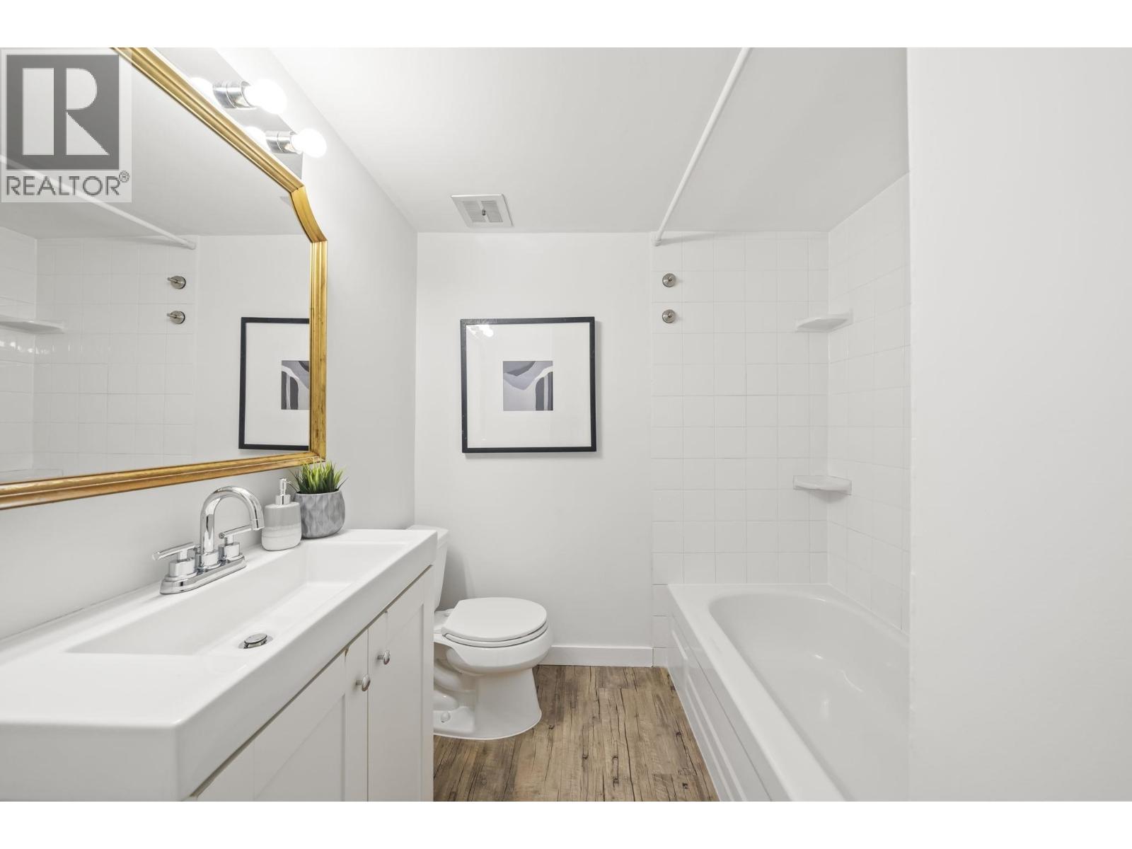 1504 3771 Bartlett Court, Burnaby, British Columbia  V3J 7G8 - Photo 17 - R3168237