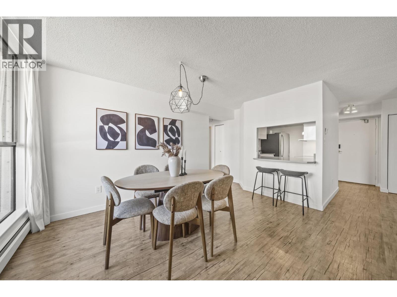 1504 3771 Bartlett Court, Burnaby, British Columbia  V3J 7G8 - Photo 9 - R3168237