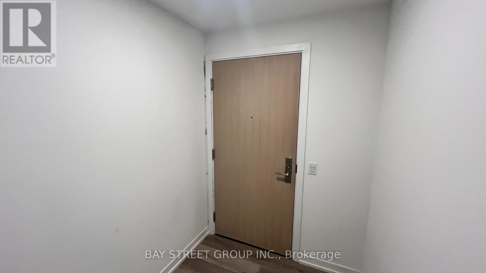 4702 - 395 BLOOR STREET E photo 16