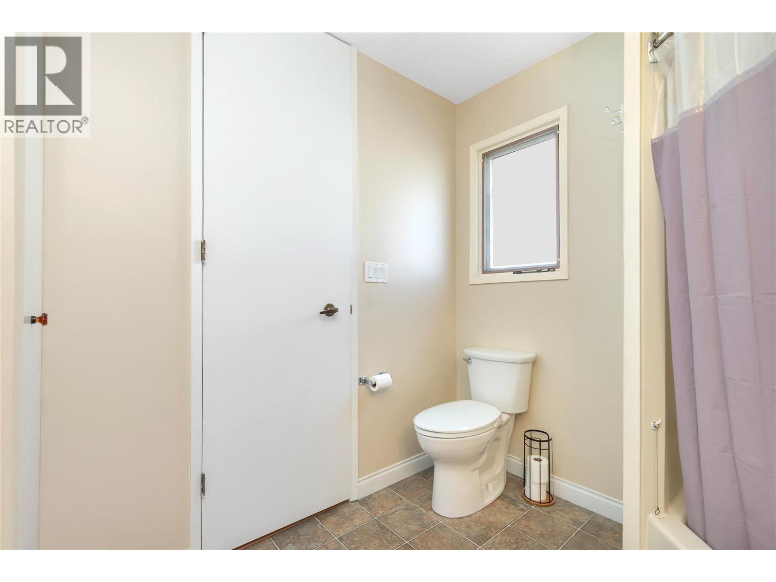 1660 Ufton Court Unit# 209, Kelowna, British Columbia  V1Y 8G7 - Photo 33 - 10401775