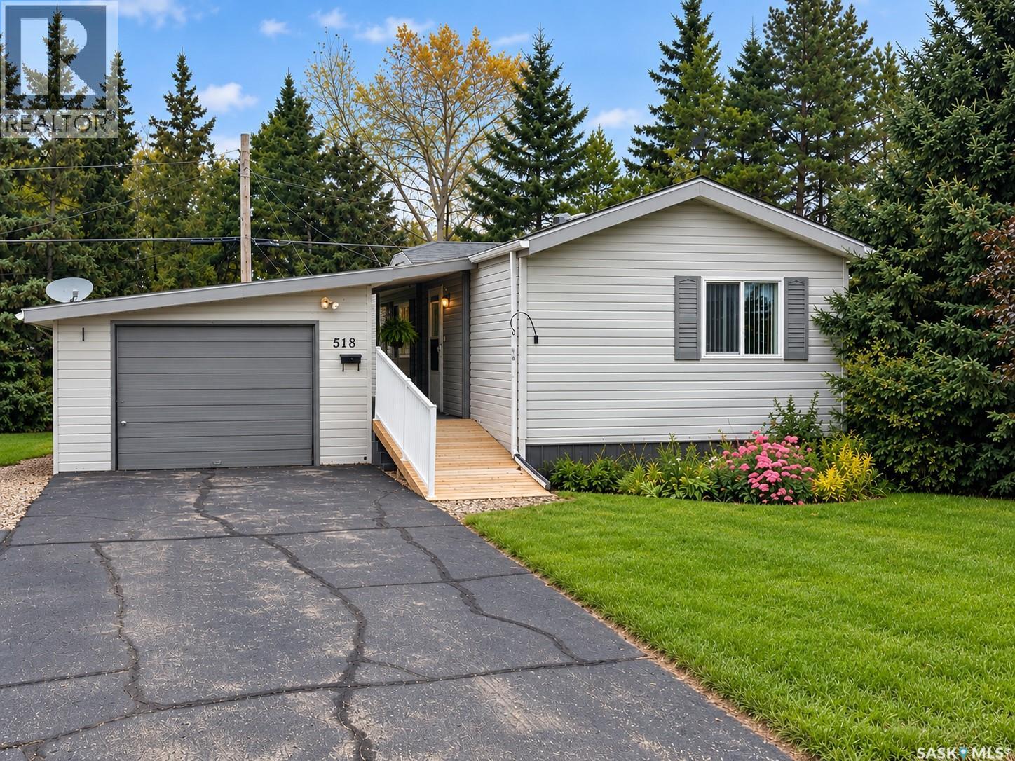 518 March AVENUE E, langenburg, Saskatchewan